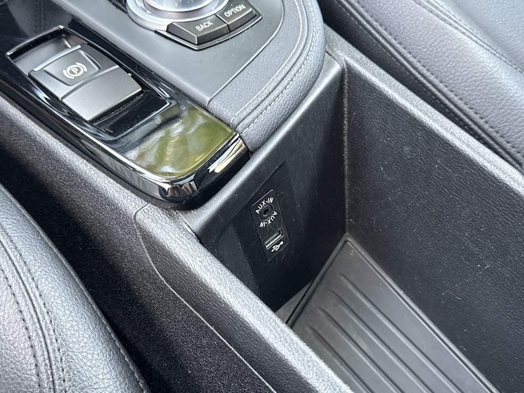 Thumbnail: 2016 BMW X1 - 18