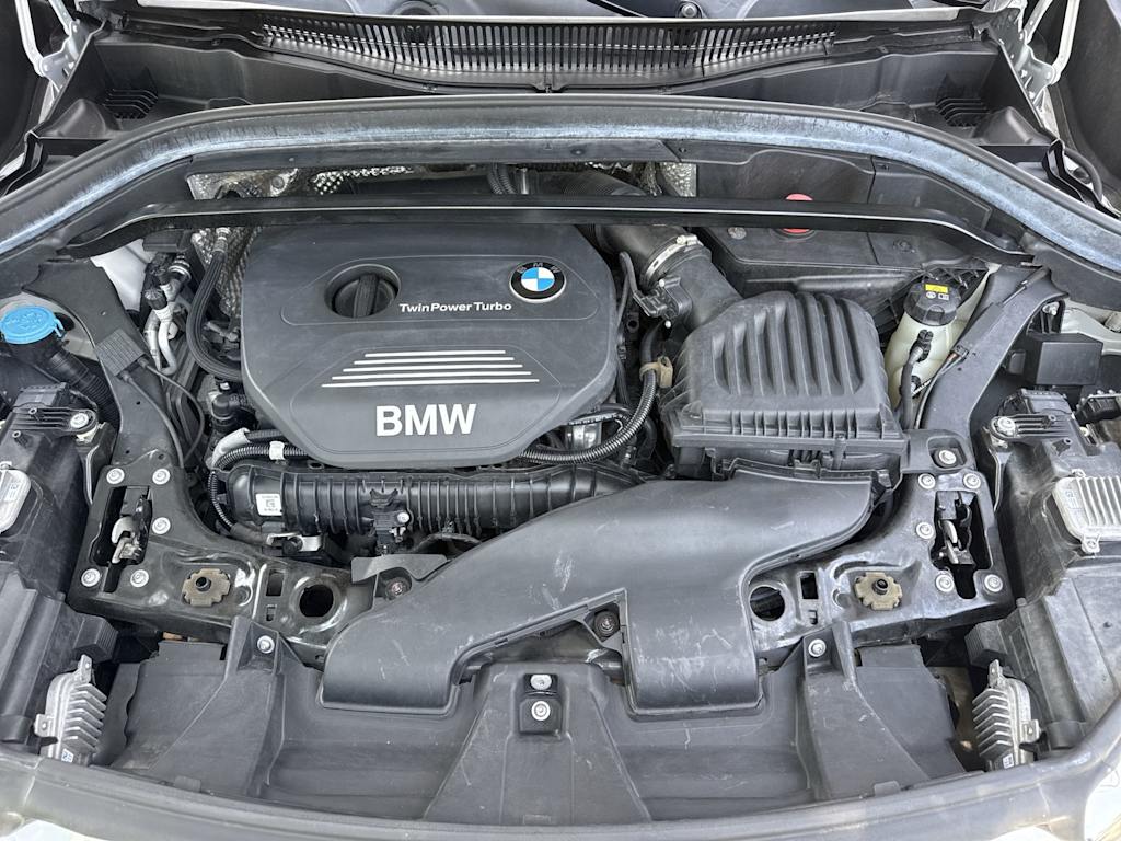 Thumbnail: 2016 BMW X1 - 9