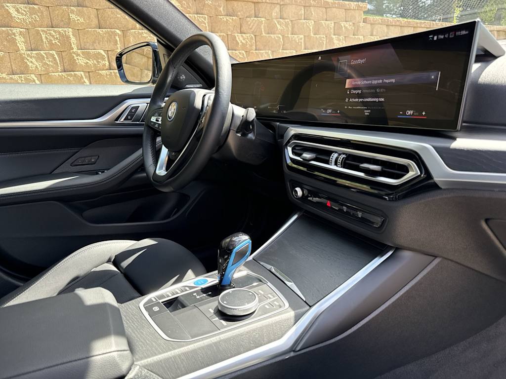 Thumbnail: 2023 BMW i4 - 13