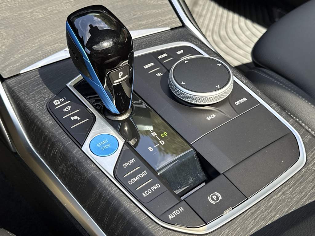 Thumbnail: 2023 BMW i4 - 37