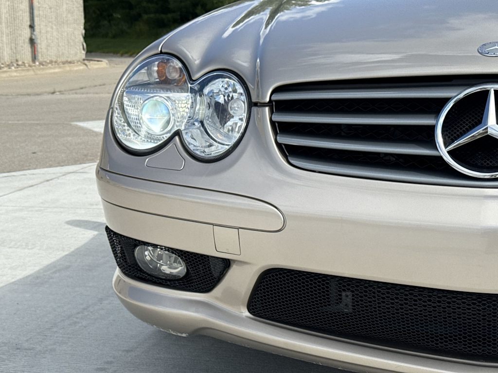 Thumbnail: 2005 Mercedes-Benz SL-Class - 5