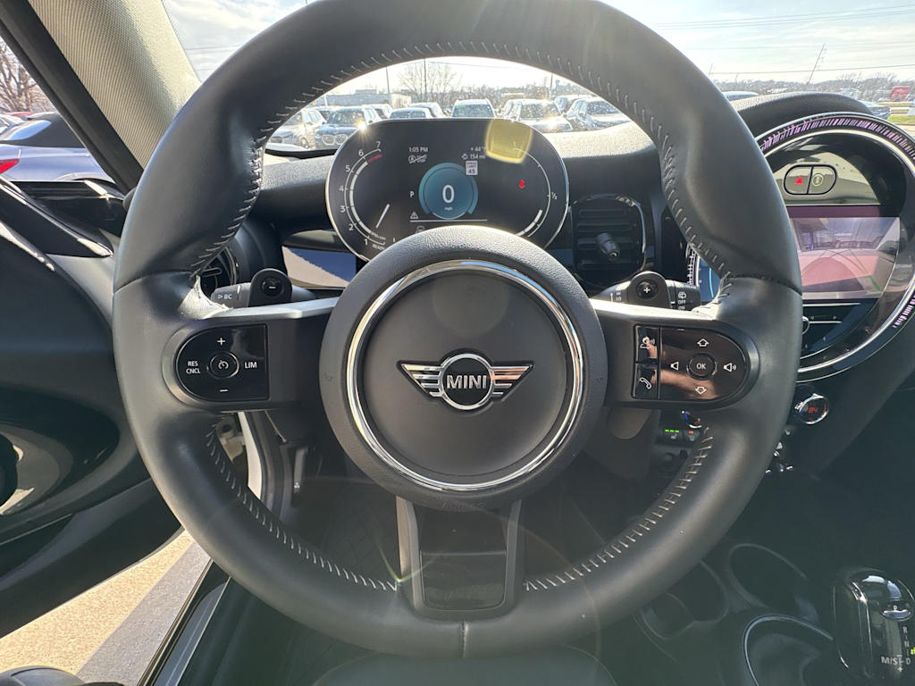 Thumbnail: 2023 MINI Cooper - 14