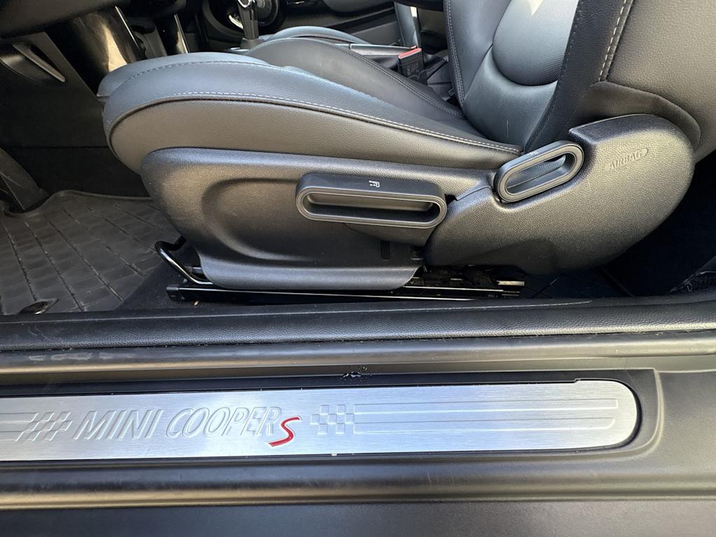 Thumbnail: 2023 MINI Cooper - 27