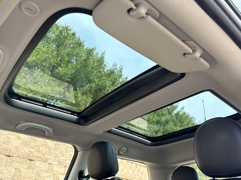 Thumbnail: 2015 MINI Cooper - 27