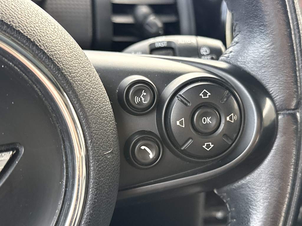 Thumbnail: 2015 MINI Cooper - 32