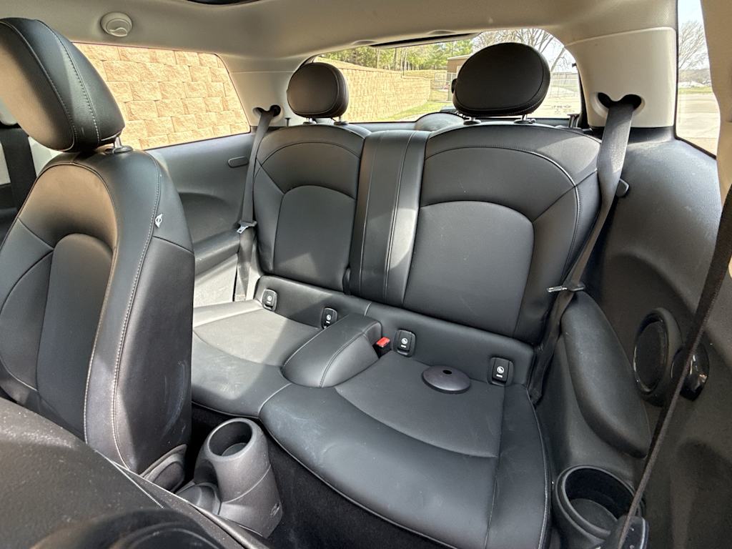 Thumbnail: 2015 MINI Cooper - 13