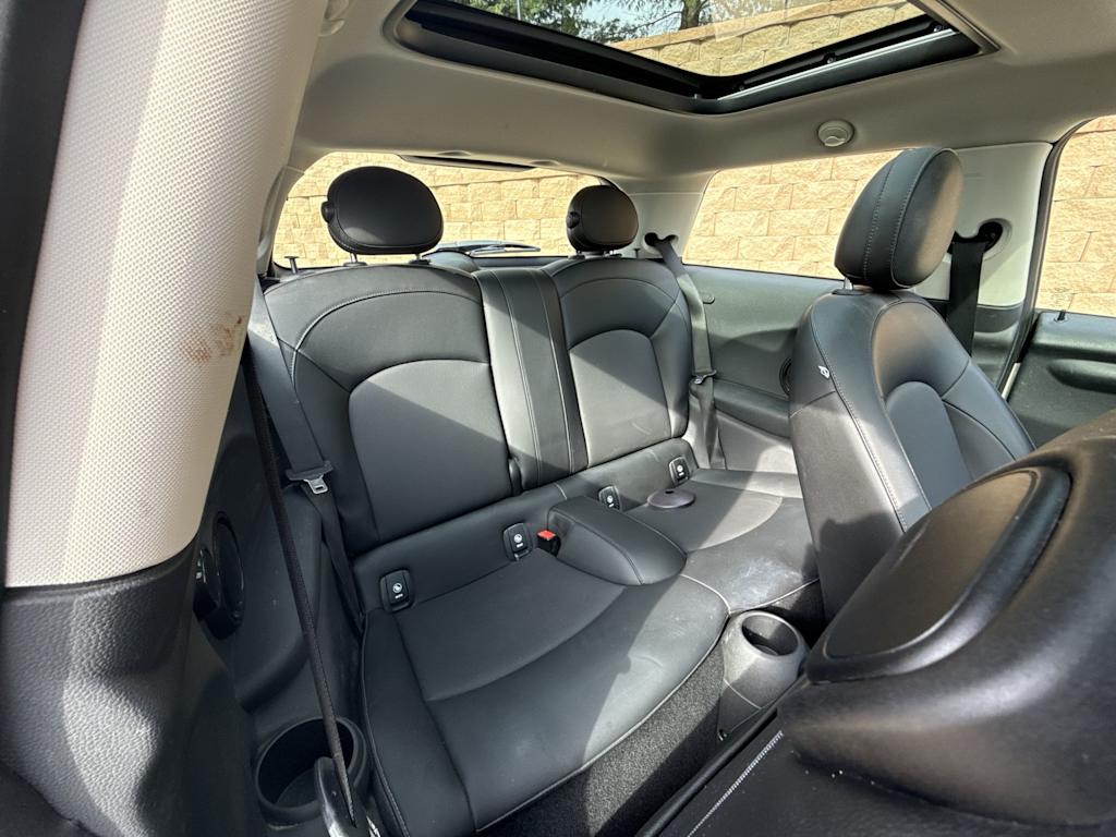 Thumbnail: 2015 MINI Cooper - 28