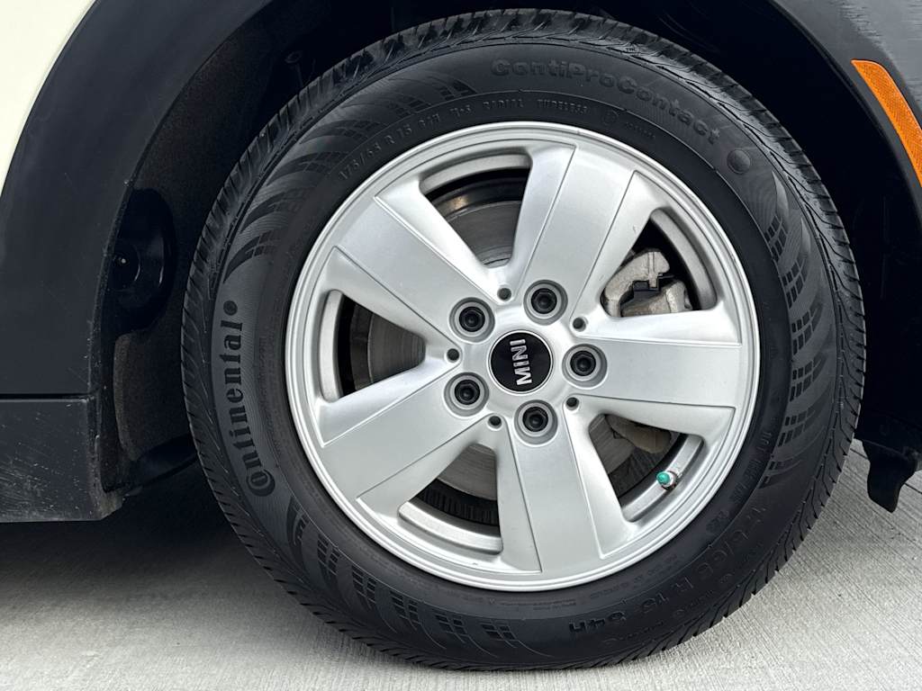 Thumbnail: 2015 MINI Cooper - 8