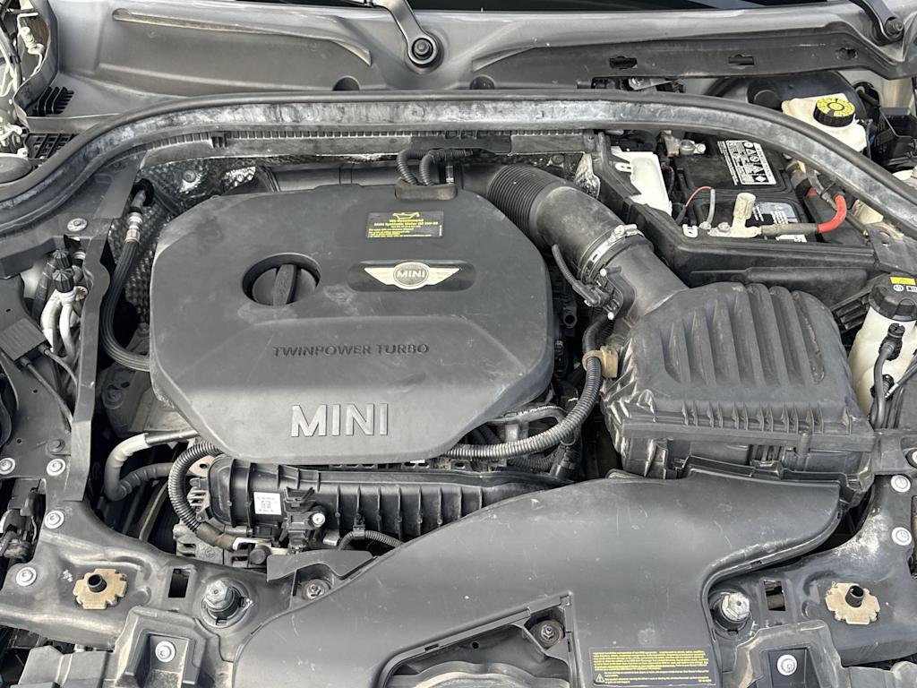 Thumbnail: 2015 MINI Cooper - 9