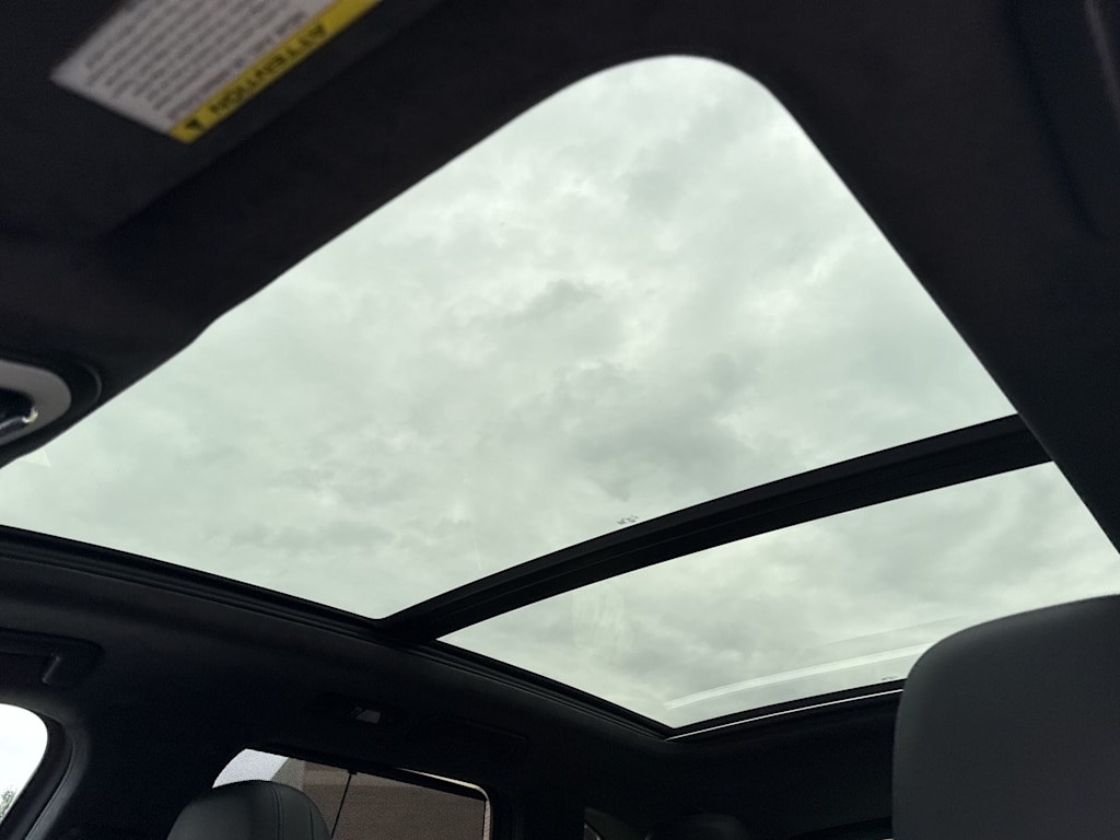 Thumbnail: 2016 Porsche Cayenne - 26