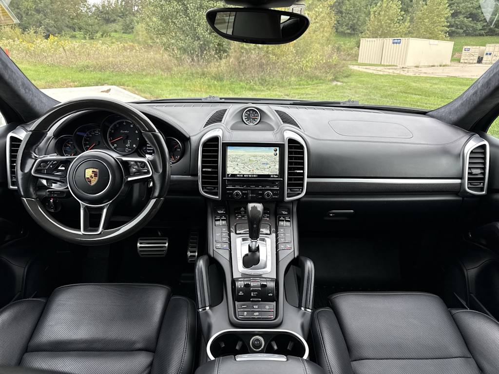 Thumbnail: 2016 Porsche Cayenne - 2