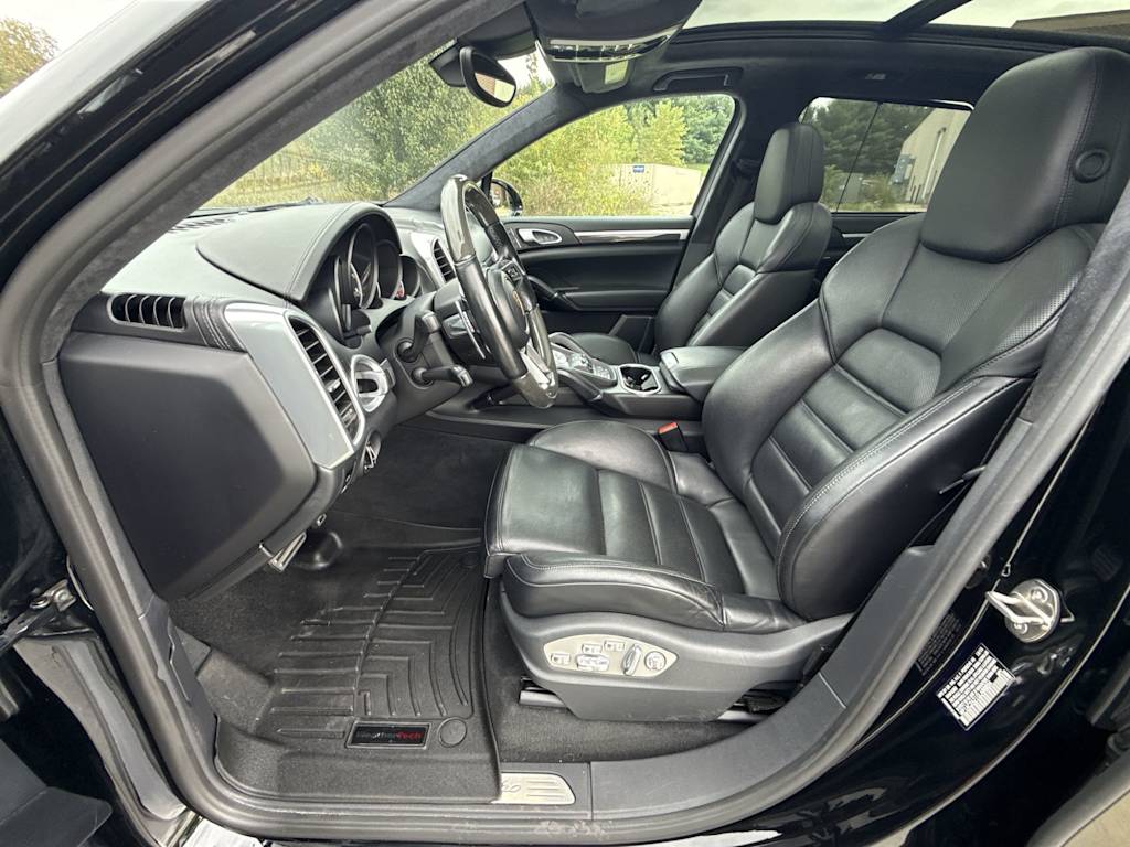 Thumbnail: 2016 Porsche Cayenne - 11