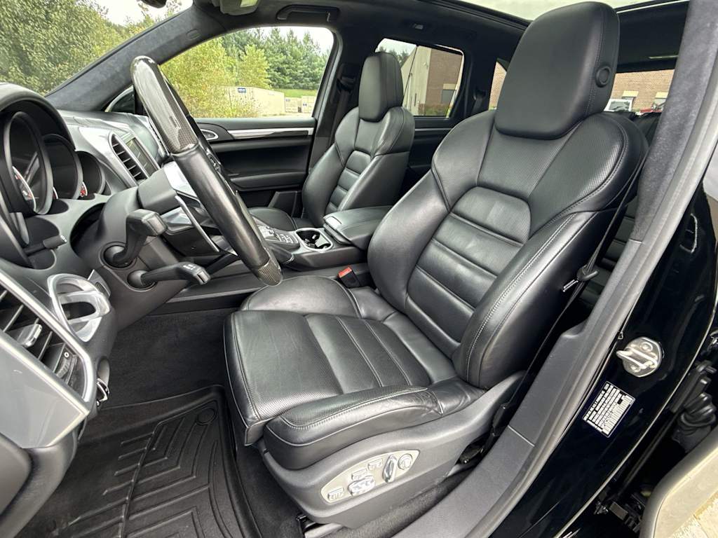Thumbnail: 2016 Porsche Cayenne - 12