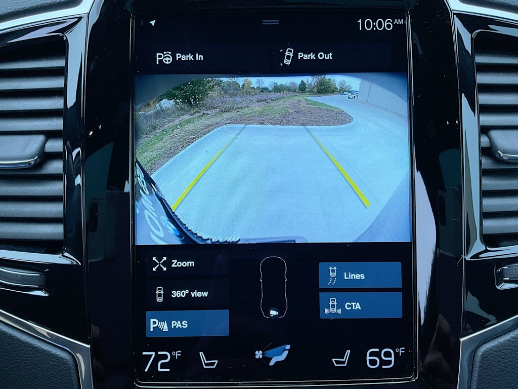 Thumbnail: 2020 Volvo XC90 - 37