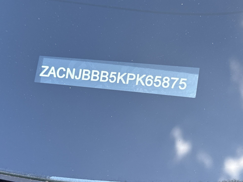 Thumbnail: 2019 Jeep Renegade - 19