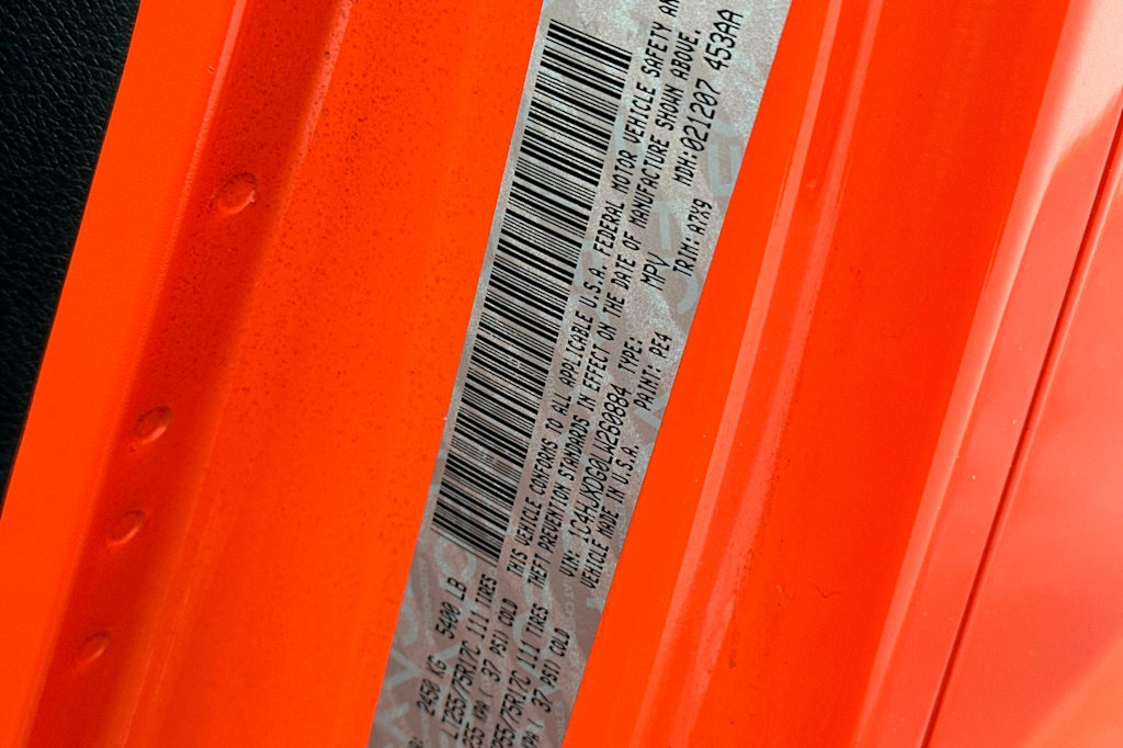 Thumbnail: 2020 Jeep Wrangler - 17