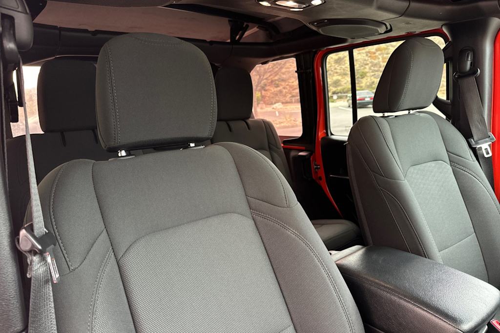 Thumbnail: 2020 Jeep Wrangler - 24