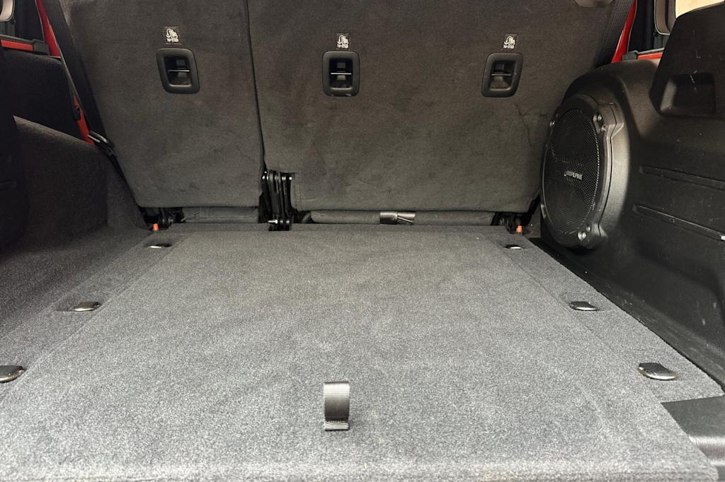 Thumbnail: 2020 Jeep Wrangler - 16