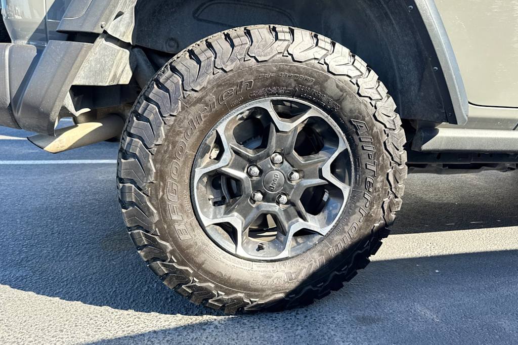 Thumbnail: 2021 Jeep Wrangler - 6