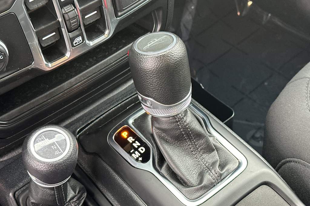 Thumbnail: 2023 Jeep Gladiator - 27