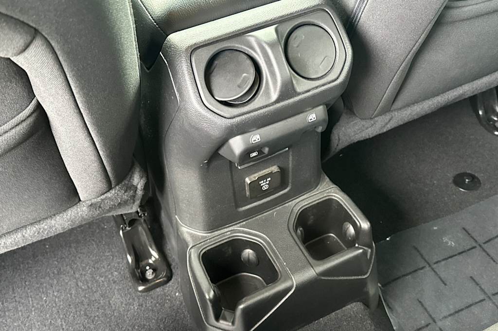 Thumbnail: 2023 Jeep Gladiator - 14