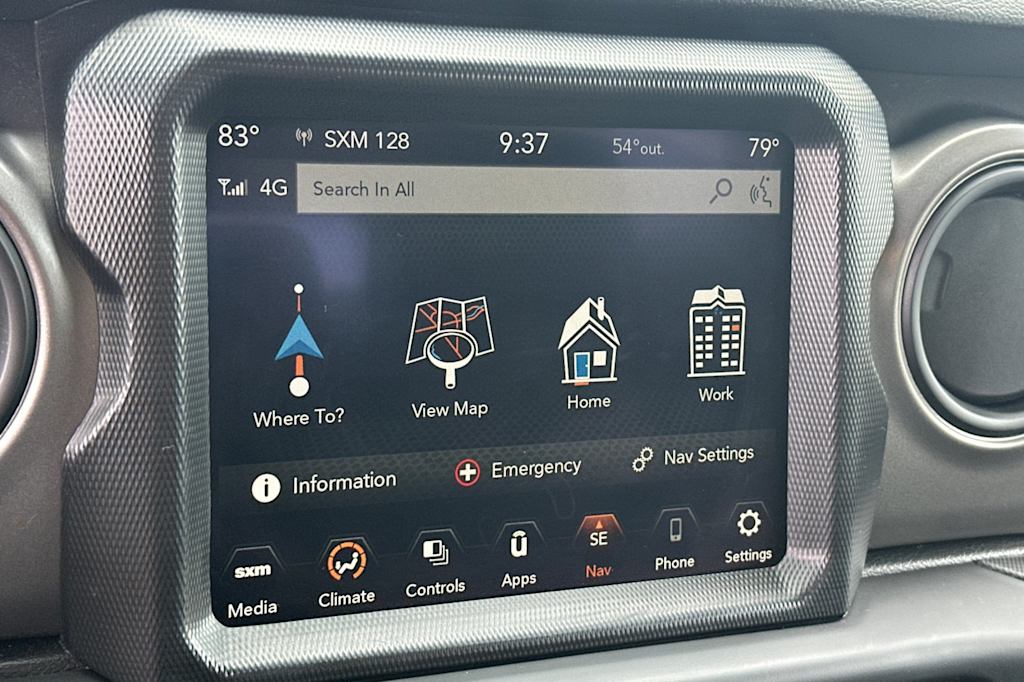 Thumbnail: 2023 Jeep Gladiator - 24