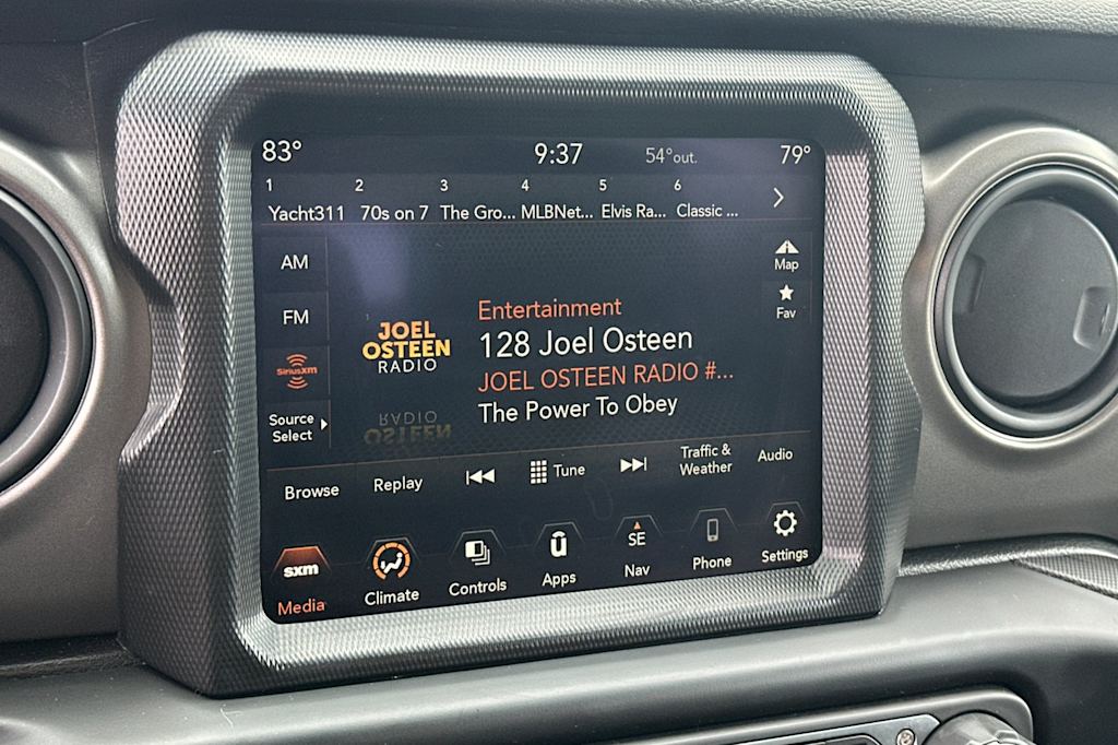 Thumbnail: 2023 Jeep Gladiator - 13