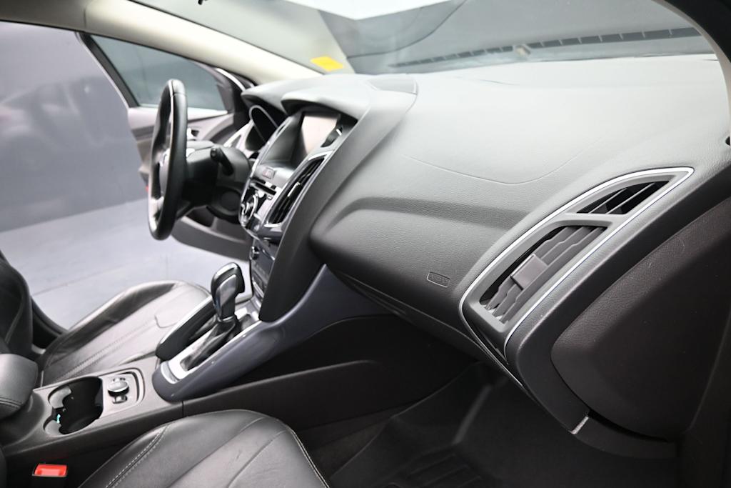 Thumbnail: 2014 Ford Focus - 7