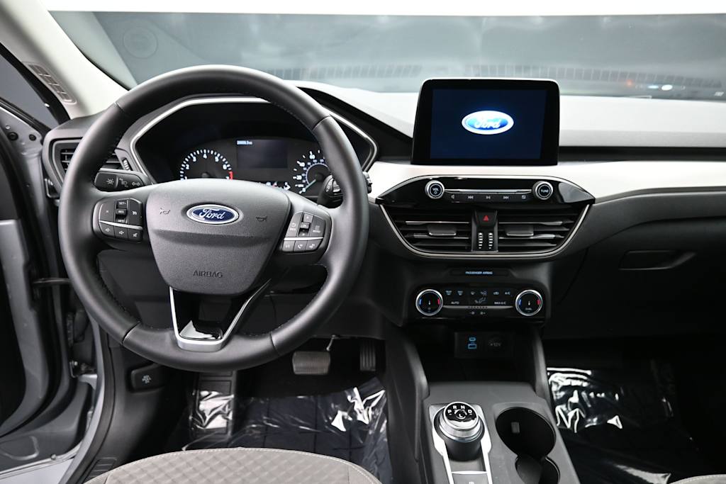 Thumbnail: 2022 Ford Escape - 2