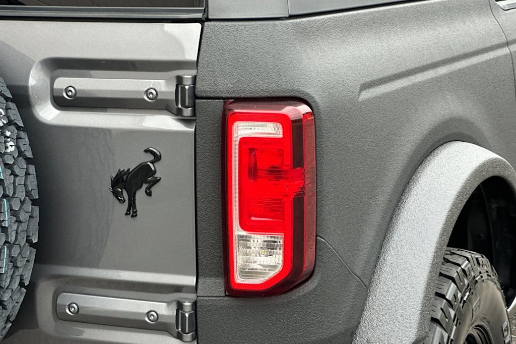 Thumbnail: 2021 Ford Bronco - 31