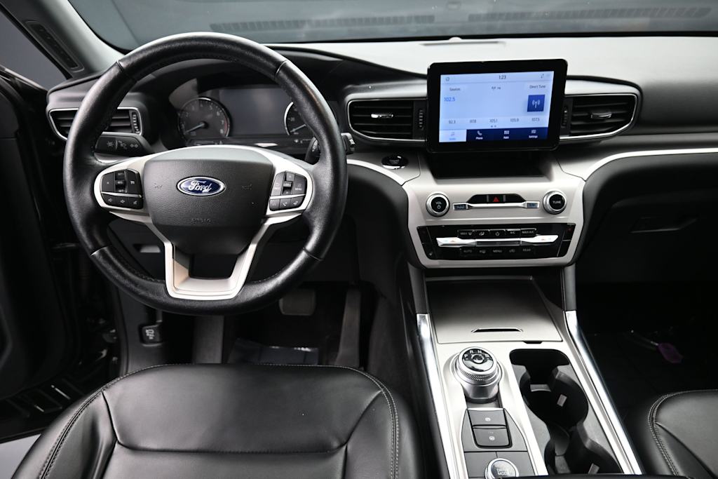 Thumbnail: 2022 Ford Explorer - 2