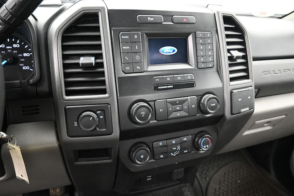 Thumbnail: 2021 Ford F-350 - 22