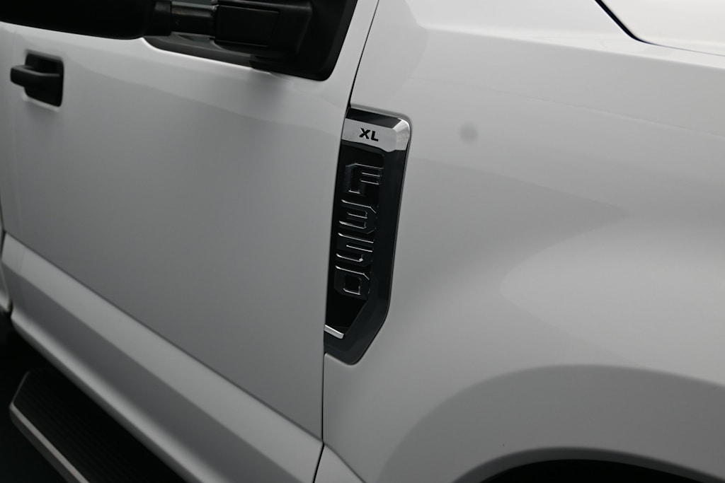 Thumbnail: 2021 Ford F-350 - 7