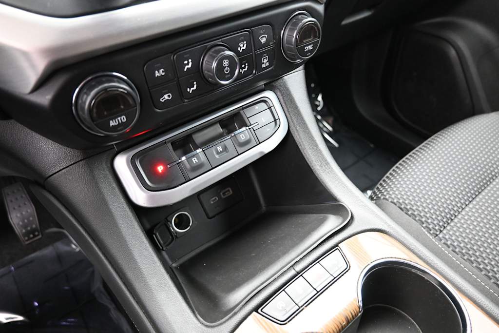 Thumbnail: 2020 GMC Acadia - 10