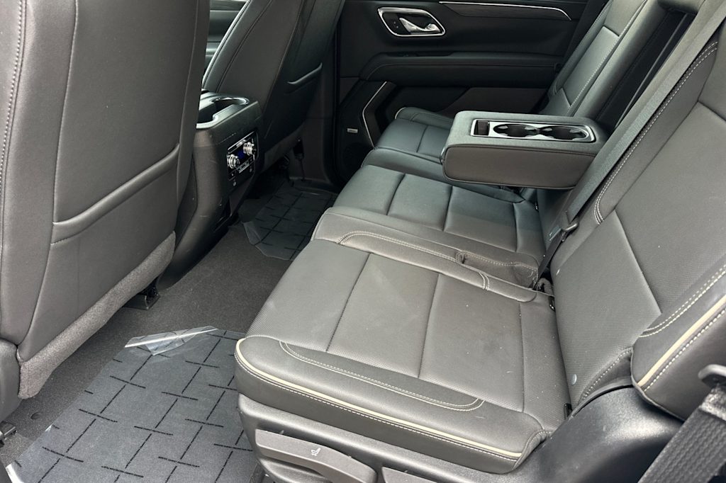 Thumbnail: 2023 GMC Yukon - 12