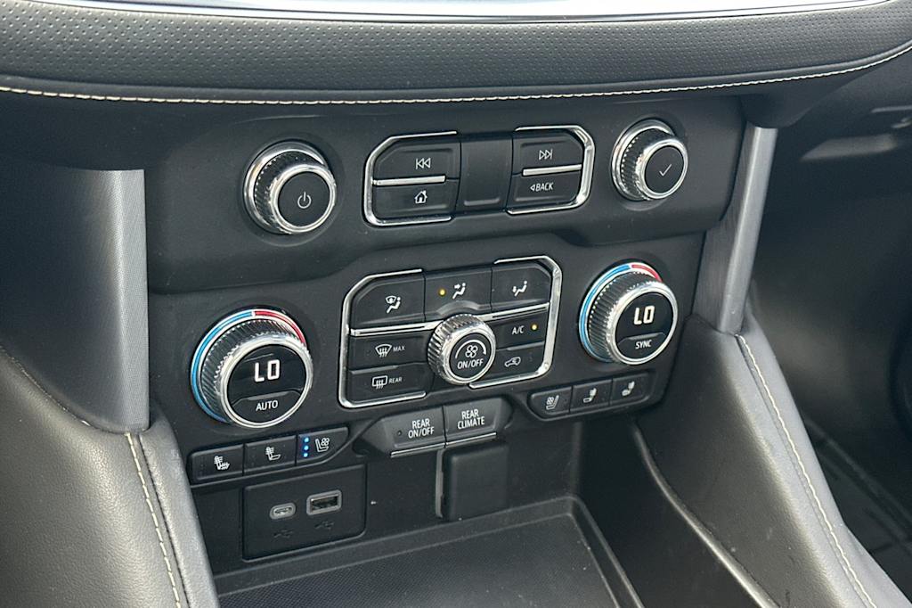 Thumbnail: 2023 GMC Yukon - 28