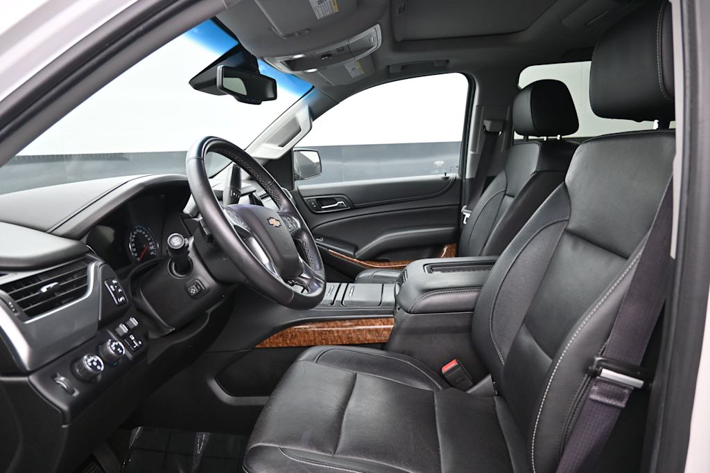 Thumbnail: 2017 Chevrolet Suburban - 7