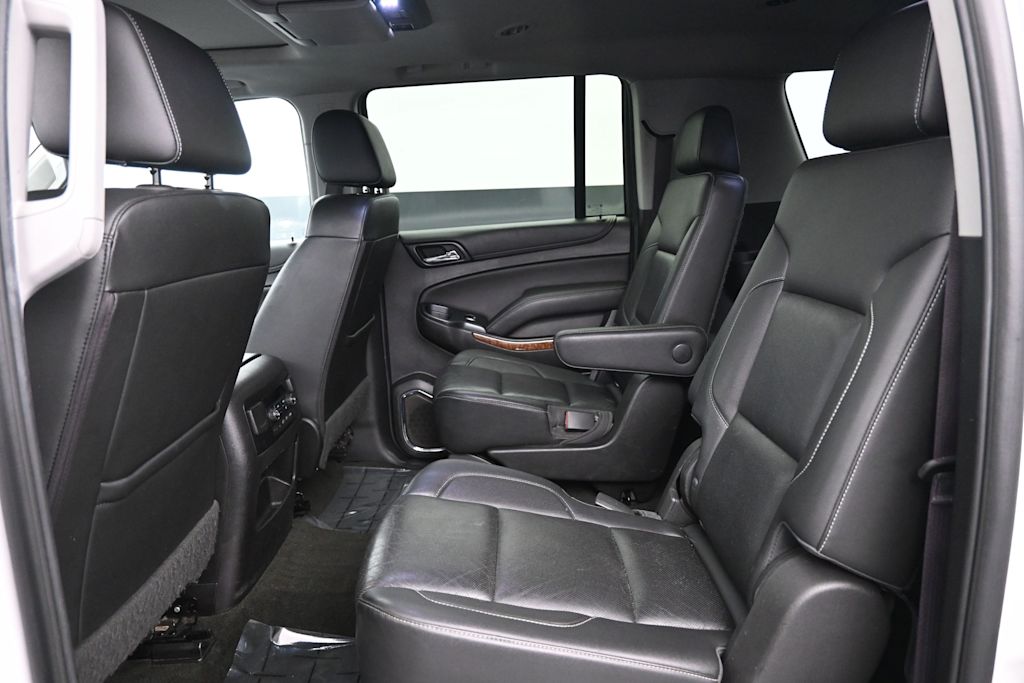 Thumbnail: 2017 Chevrolet Suburban - 8
