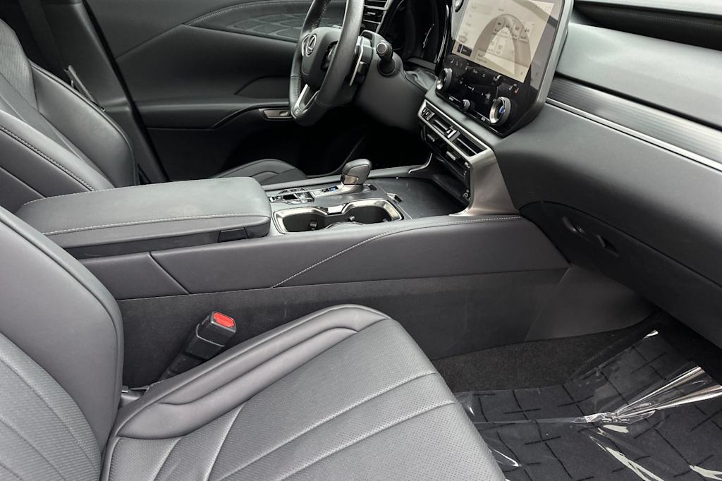 Thumbnail: 2024 Lexus RX - 10