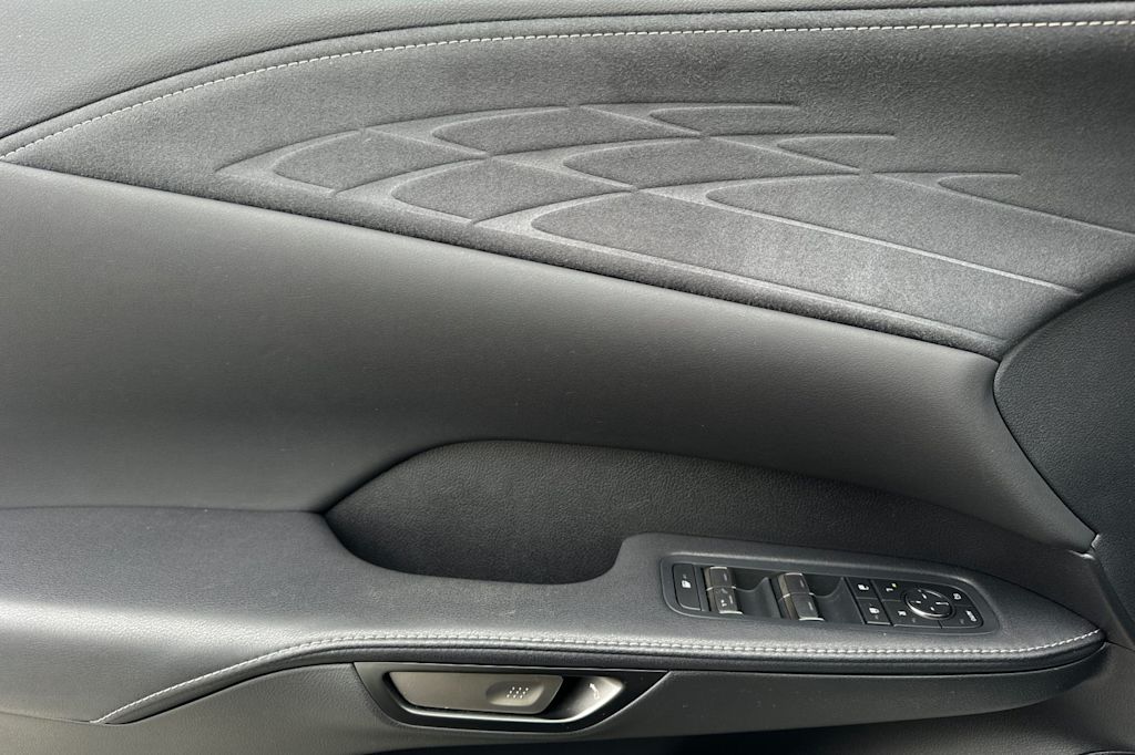 Thumbnail: 2024 Lexus RX - 20