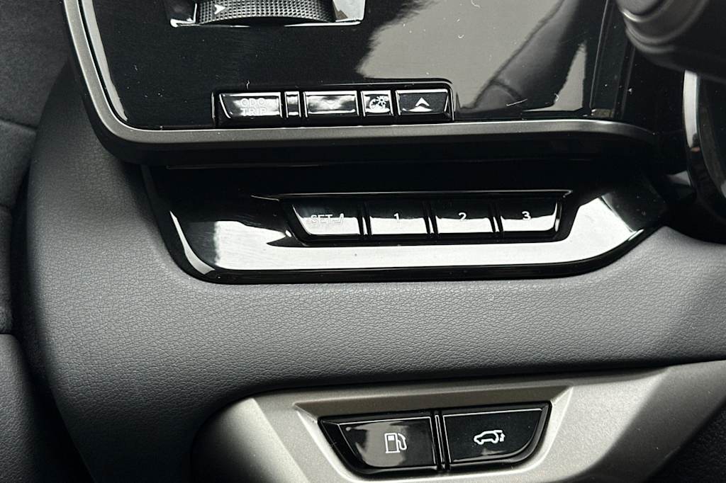 Thumbnail: 2024 Lexus RX - 33