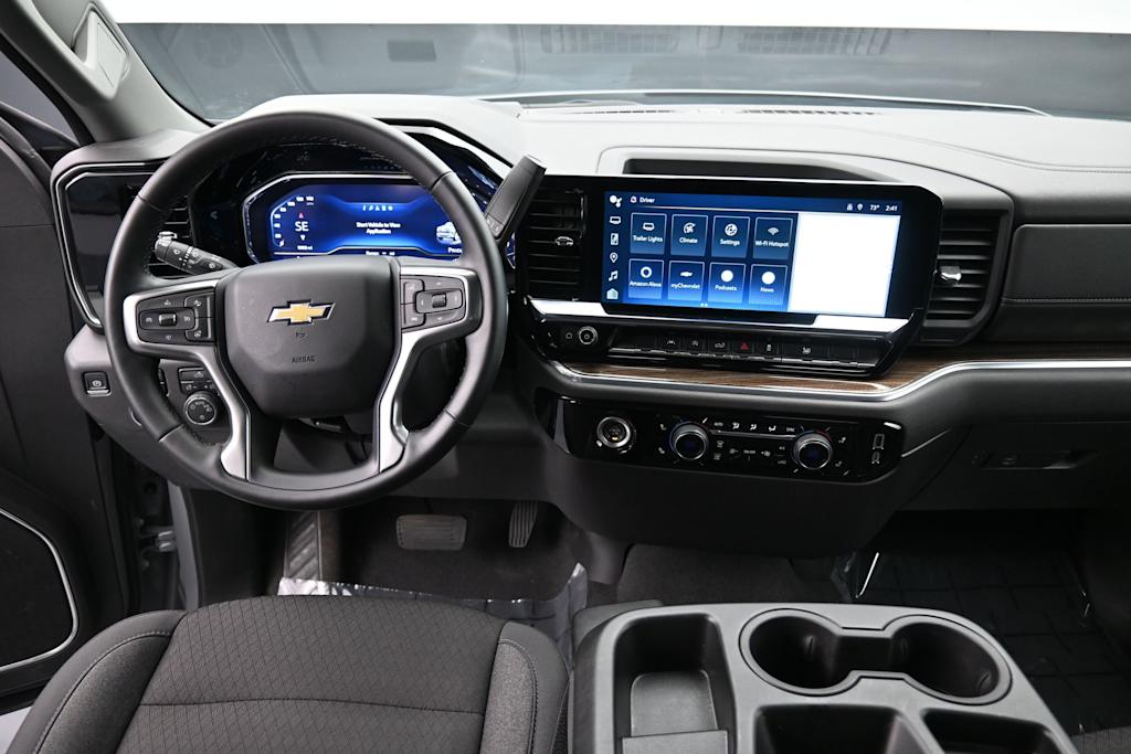 Thumbnail: 2024 Chevrolet Silverado 1500 - 2