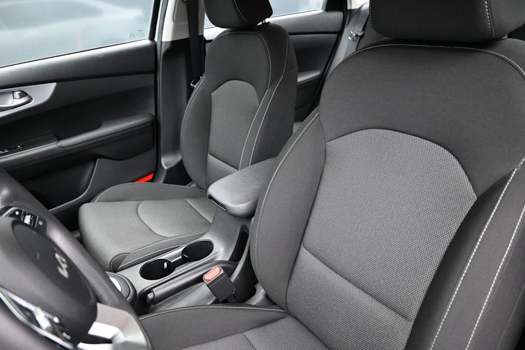Thumbnail: 2024 Kia Forte - 8