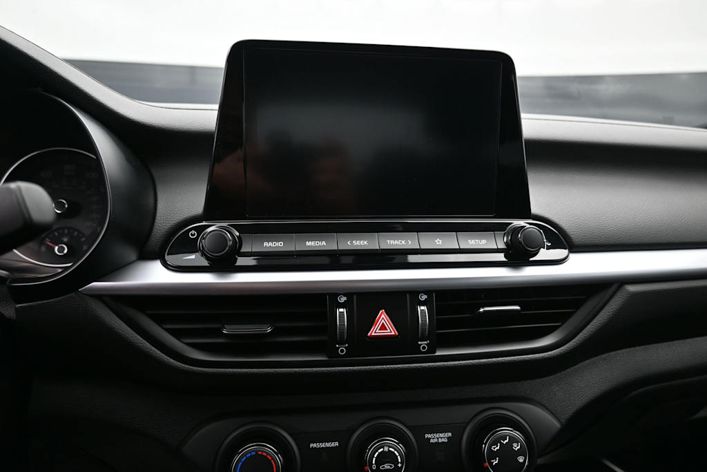 Thumbnail: 2024 Kia Forte - 11