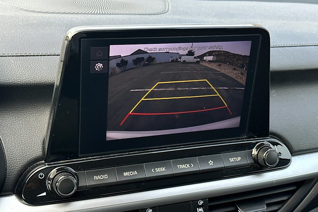 Thumbnail: 2023 Kia Forte - 23