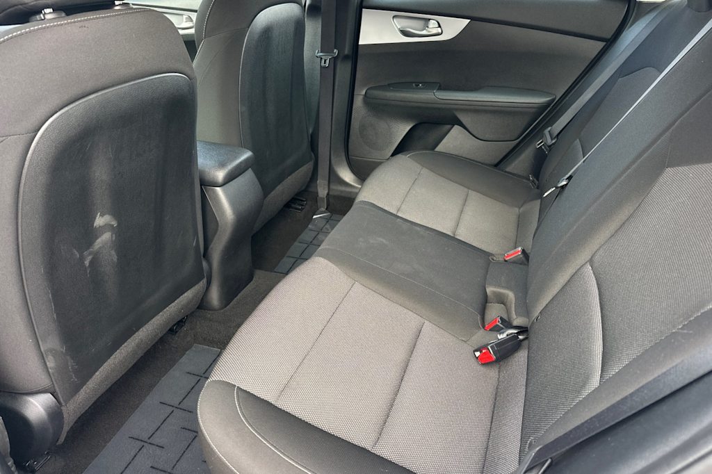 Thumbnail: 2023 Kia Forte - 11