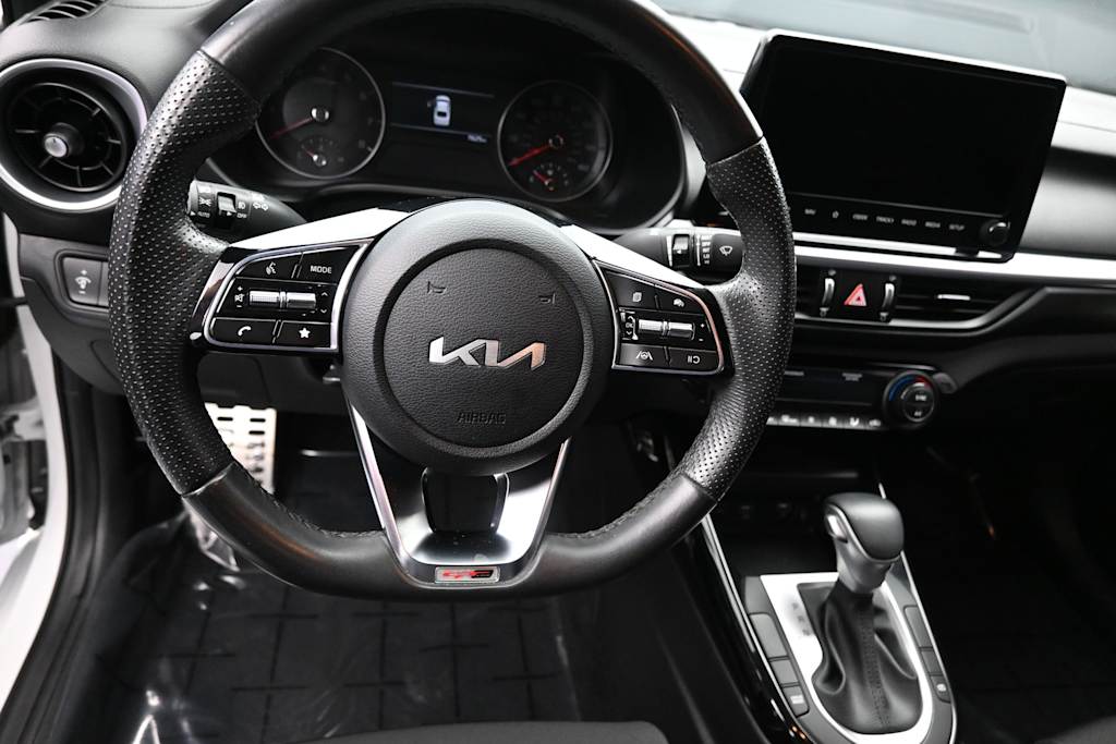 Thumbnail: 2023 Kia Forte - 2