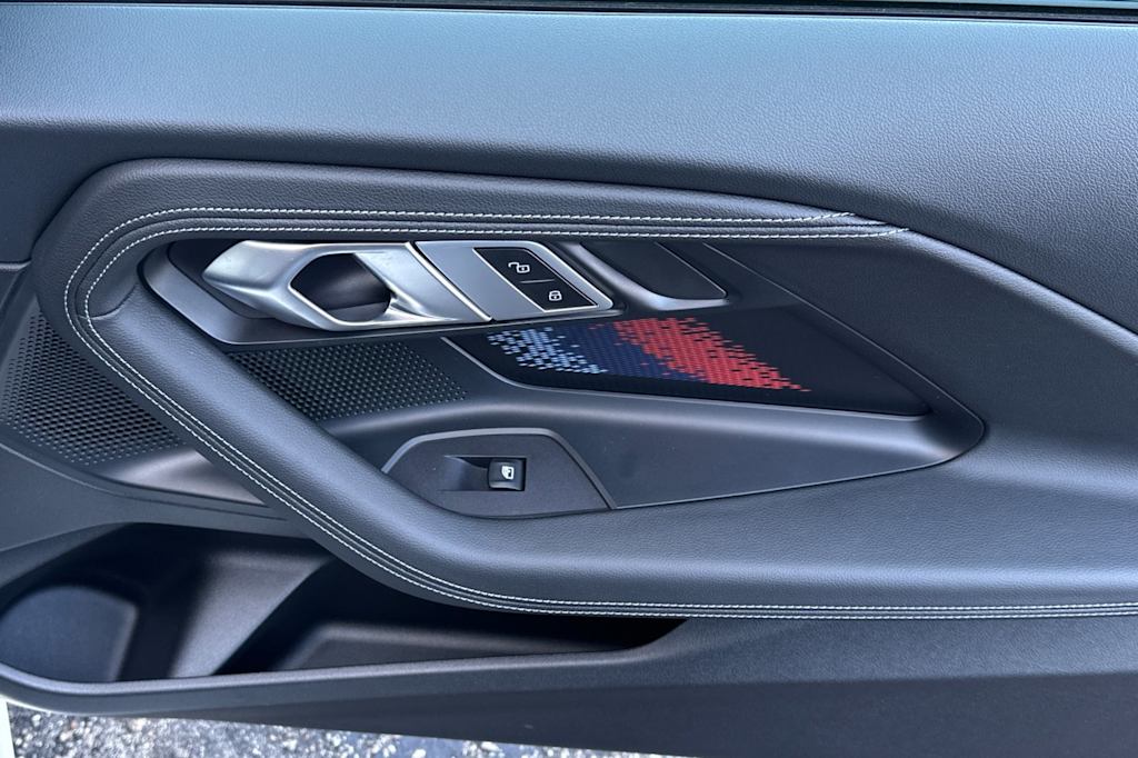2023 BMW M2  21