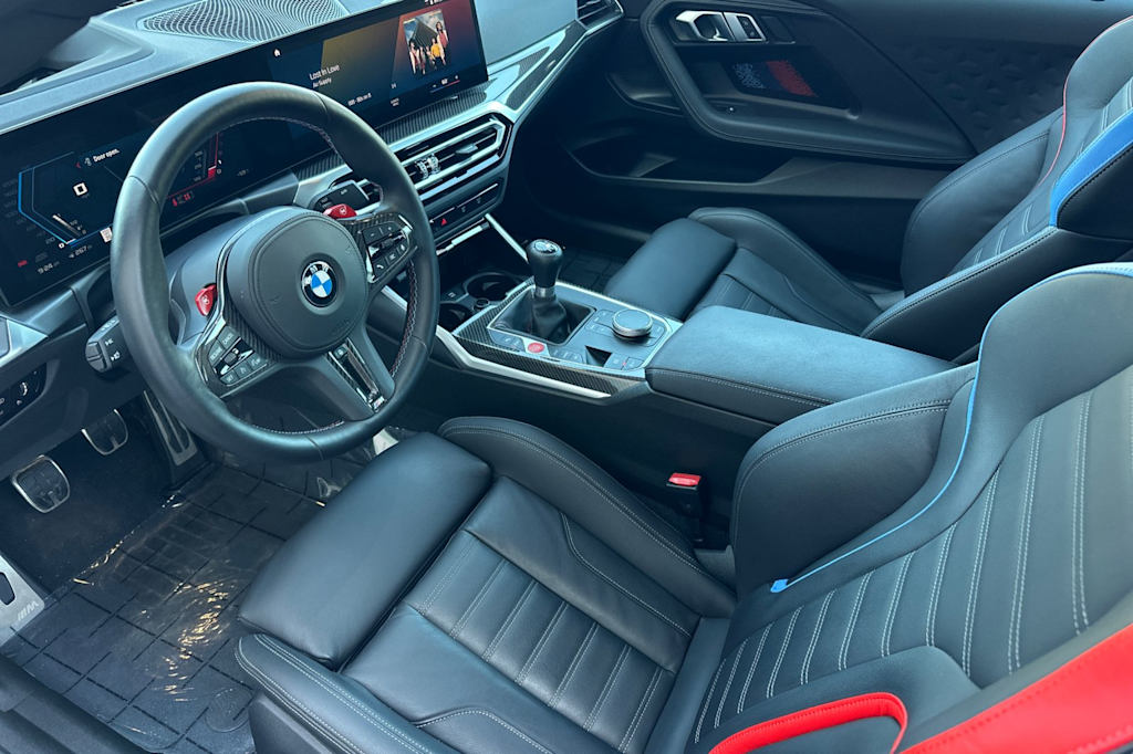 2023 BMW M2  8