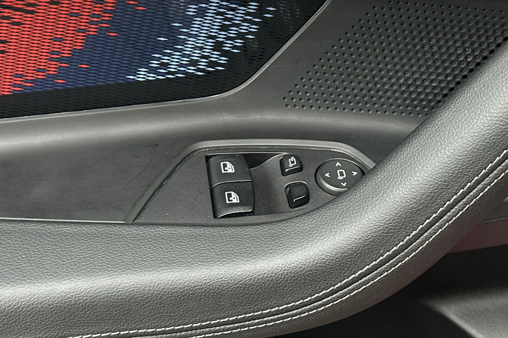 2023 BMW M2  21